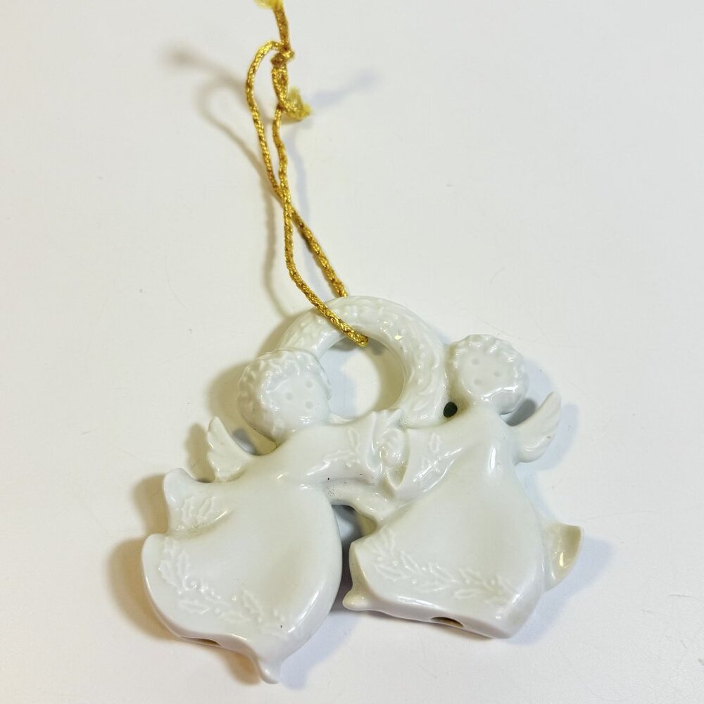 Christmas Tree Ornament Caroling Wreath Haviland Limoges Signed France 1986 - Picture 3 of 16